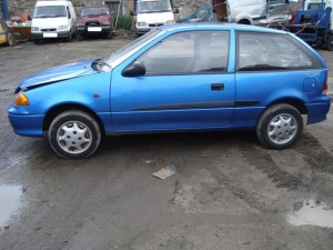 Suzuki Swift GLS breaking parts