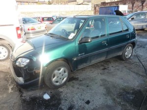 Citroen Saxo Forte breaking parts spares