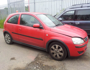 Vauxhall Corsa C SXI breaking parts spares