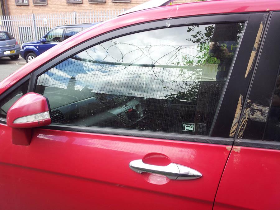 Honda FRV I-VTEC SE door-window-glass-passenger-side-front