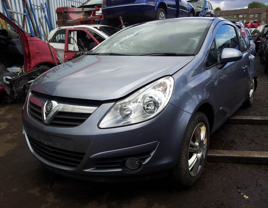 Vauxhall Corsa D breaking for parts