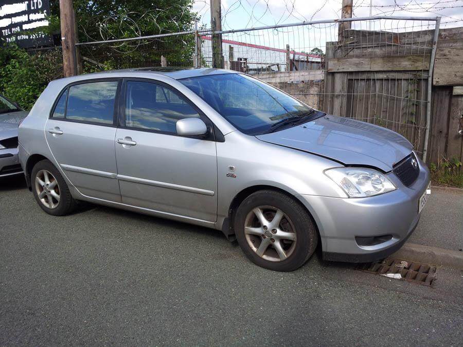 Toyota Corolla breaking for parts