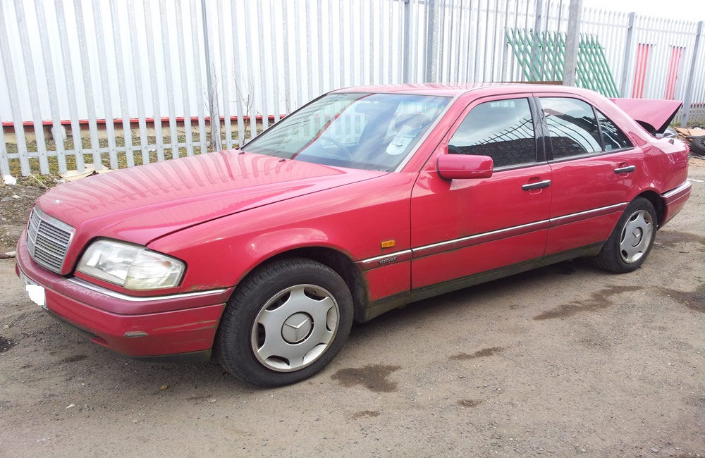 Mercedes C-Class C200 Elegance W202 Breaking parts Spares 1993-2000