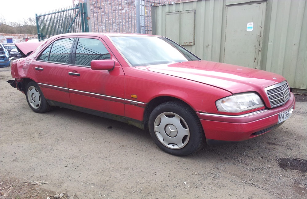 Mercedes C-Class C200 Elegance W202 Breaking parts Spares 1993-2000