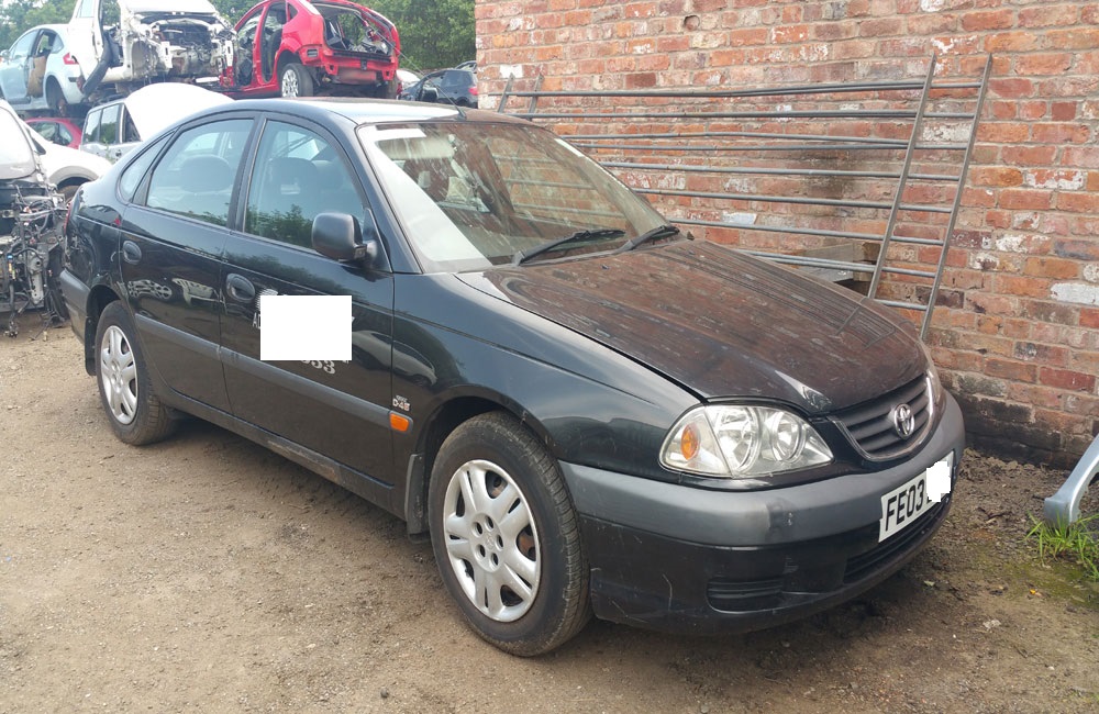 Toyota Avensis Breaking Parts GS D4D MK1 2000-2003