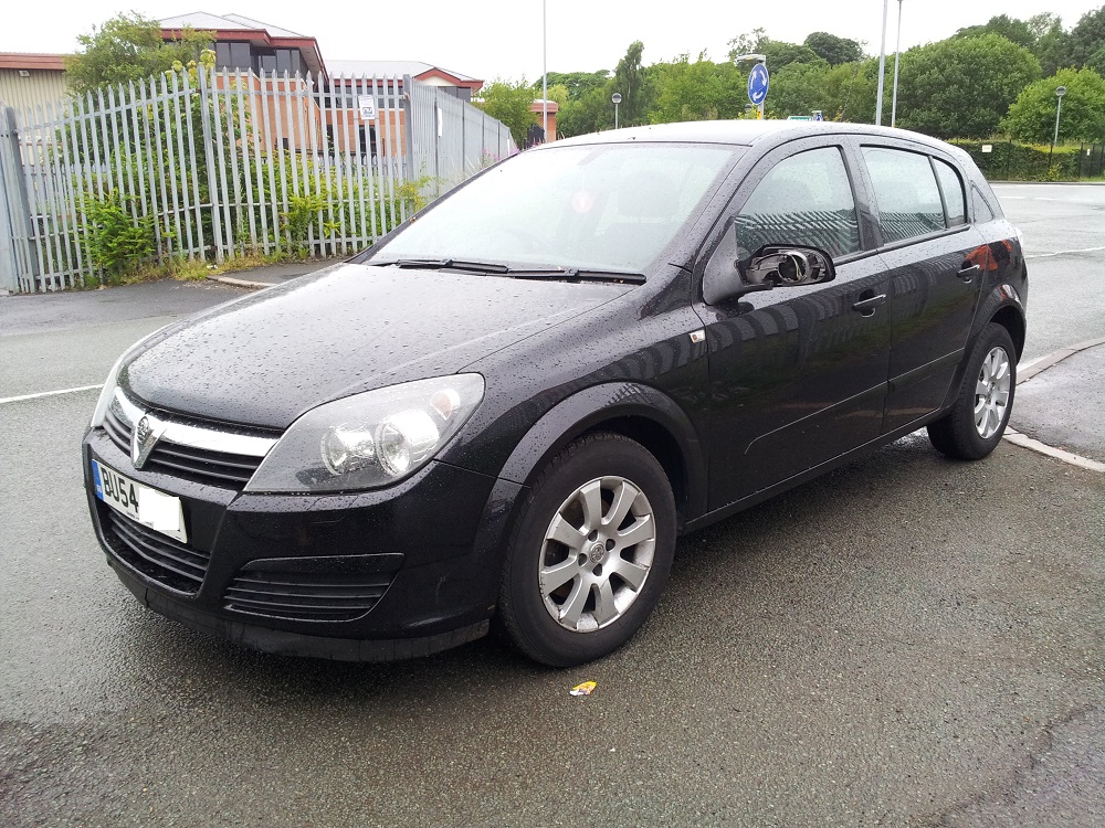 Vauxhall Astra H MK5 Club breaking for parts spares 1.6 Semi Auto 2004-2011