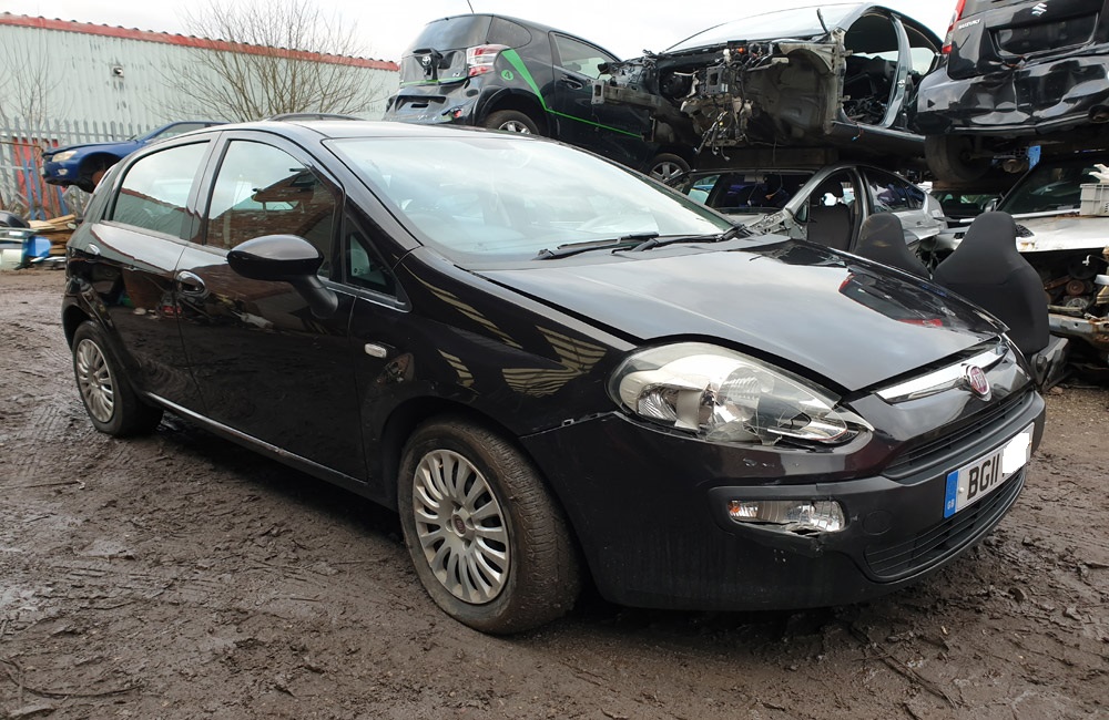 Fiat Punto EVO Breaking Parts Spares 2009-2012 1.4 Black Dynamic