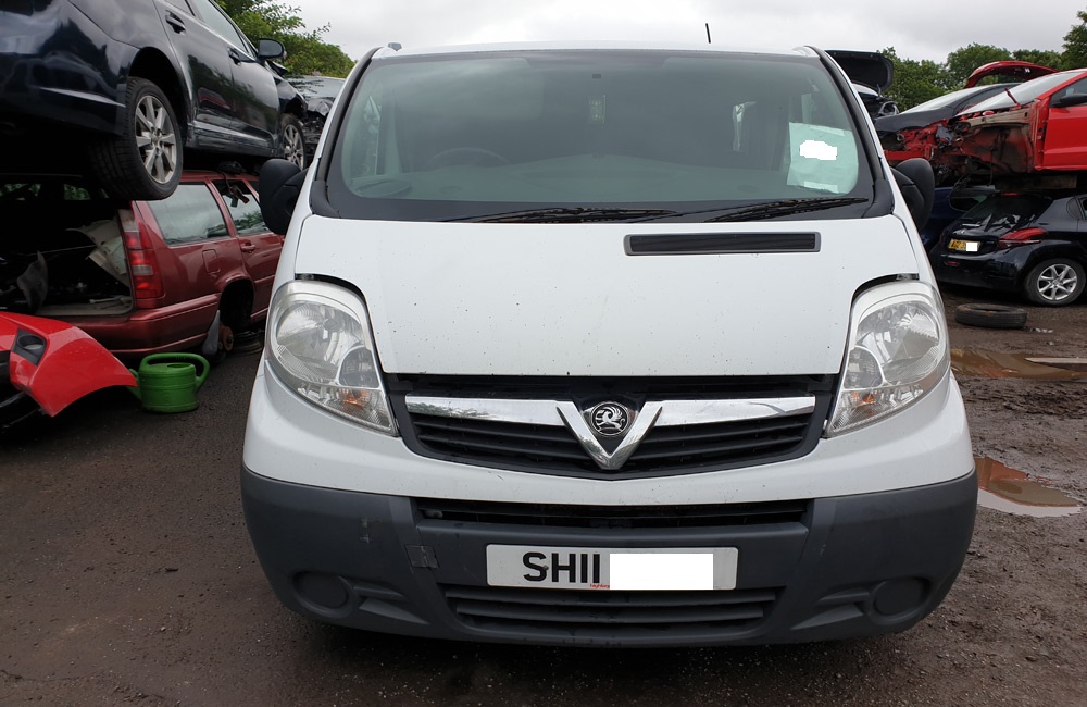 Vauxhall Vivaro Van breaking parts spares 2006-2014 M9R780 M73