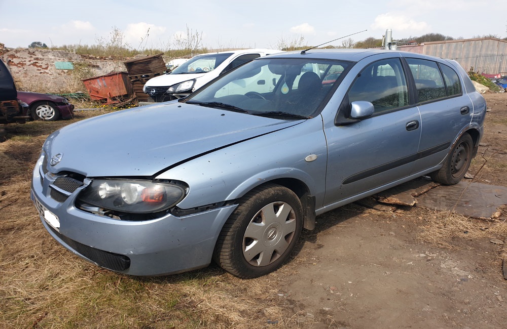 Nissan Almera SE Breaking spares parts 1.5 Petrol Engine Gearbox 2000-2006