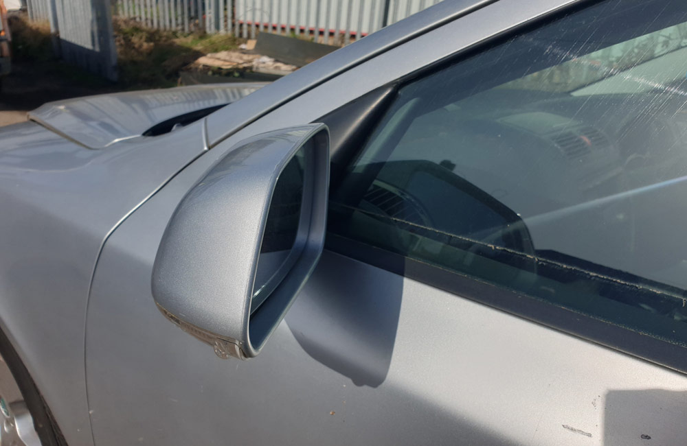 Skoda Octavia Ambiente TDI Door mirror passenger side front electric