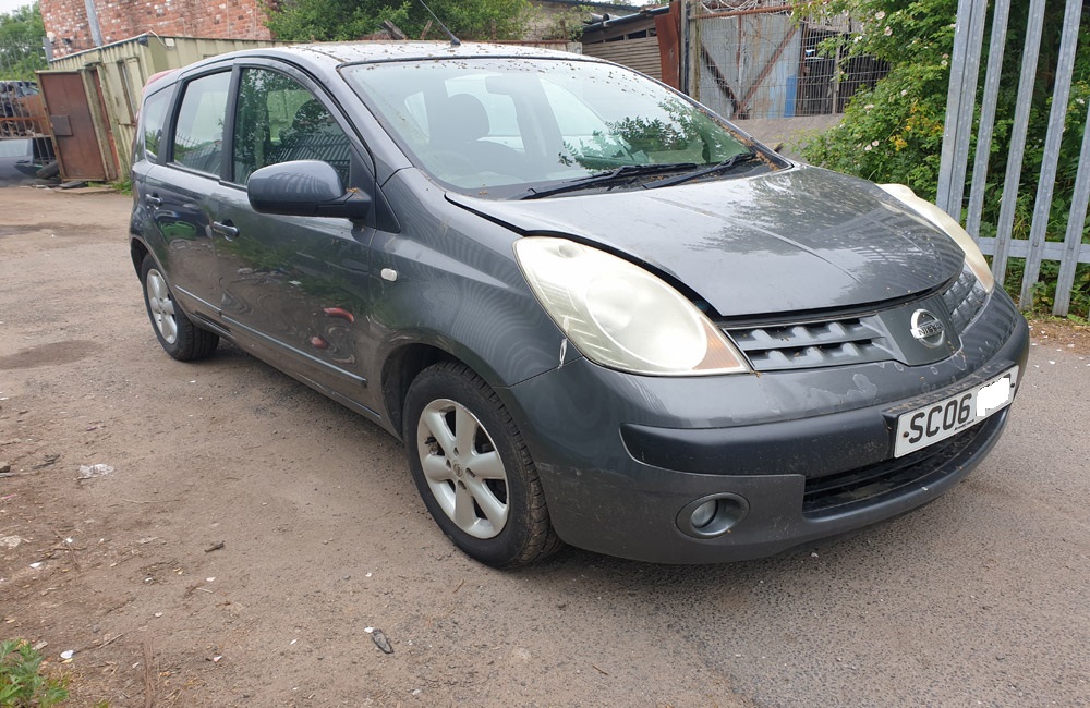 Nissan Note SE breaking spares parts 1.6 Petrol KY5G 2006-2009