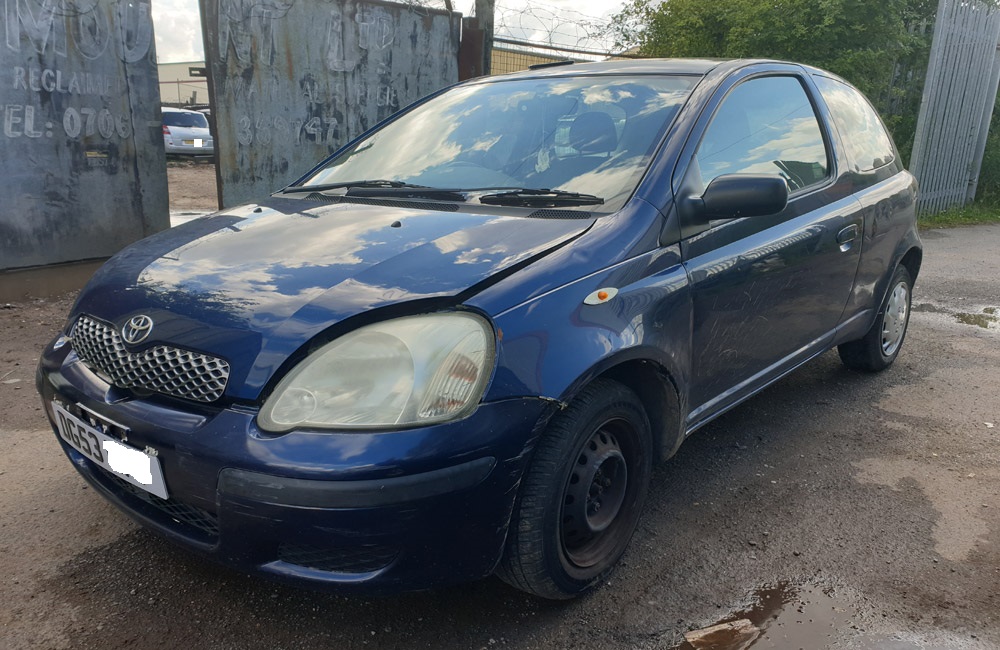 Toyota Yaris T3 Breaking Spares Parts 1999-2006 8P4 Blue Engine Gearbox