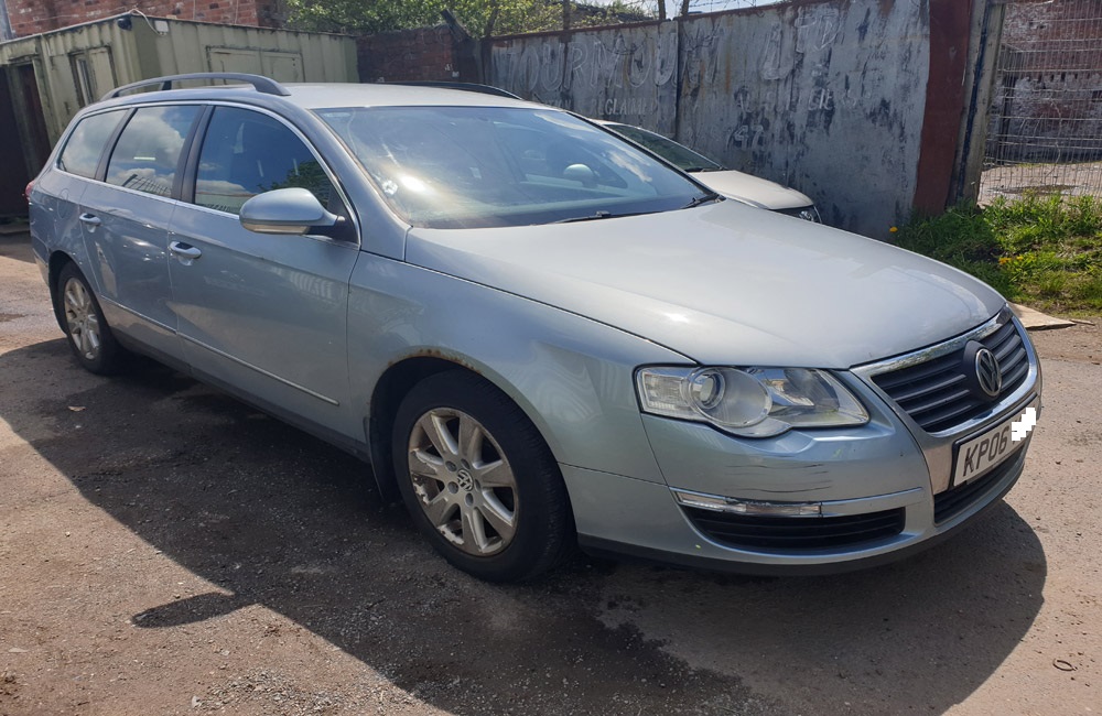 VW Passat B6 TDI SE Breaking Spares Parts Estate Blue C8Z 2005-2010