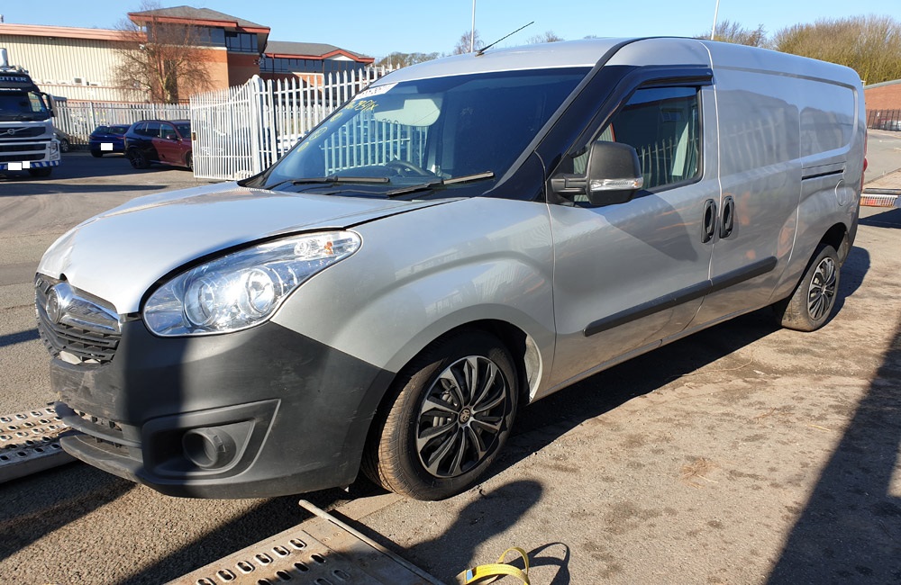 Vauxhall Combo Van breaking spares parts MK3 2011-2018 Silver