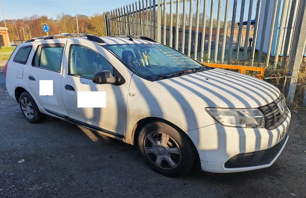 Dacia Logan MCV Estate 2016-2020 Breaking For Parts Spares White DV369 DCI